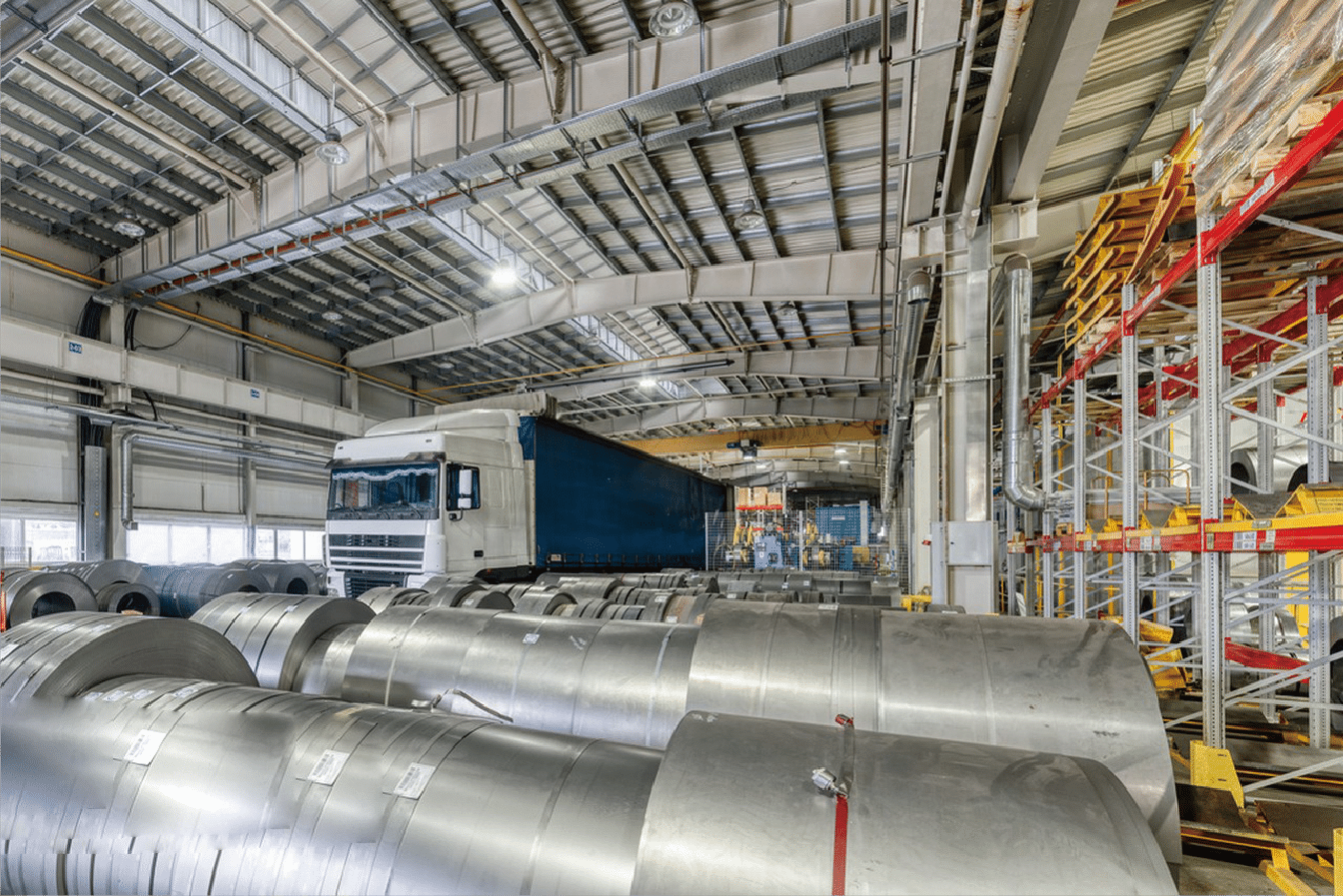 Stainless steel coil warehouse with loading operations