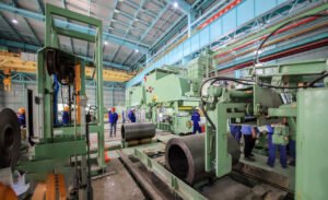 Stainless Steel vs Aluminum: A Comprehensive Guide to Strength, Weight, and ROI